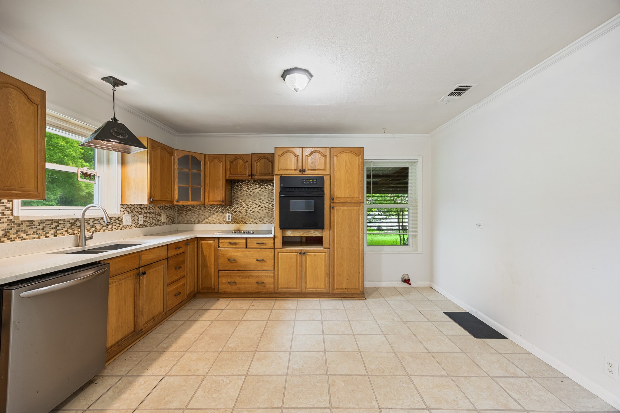 571 S 1st Street Point TX 75472