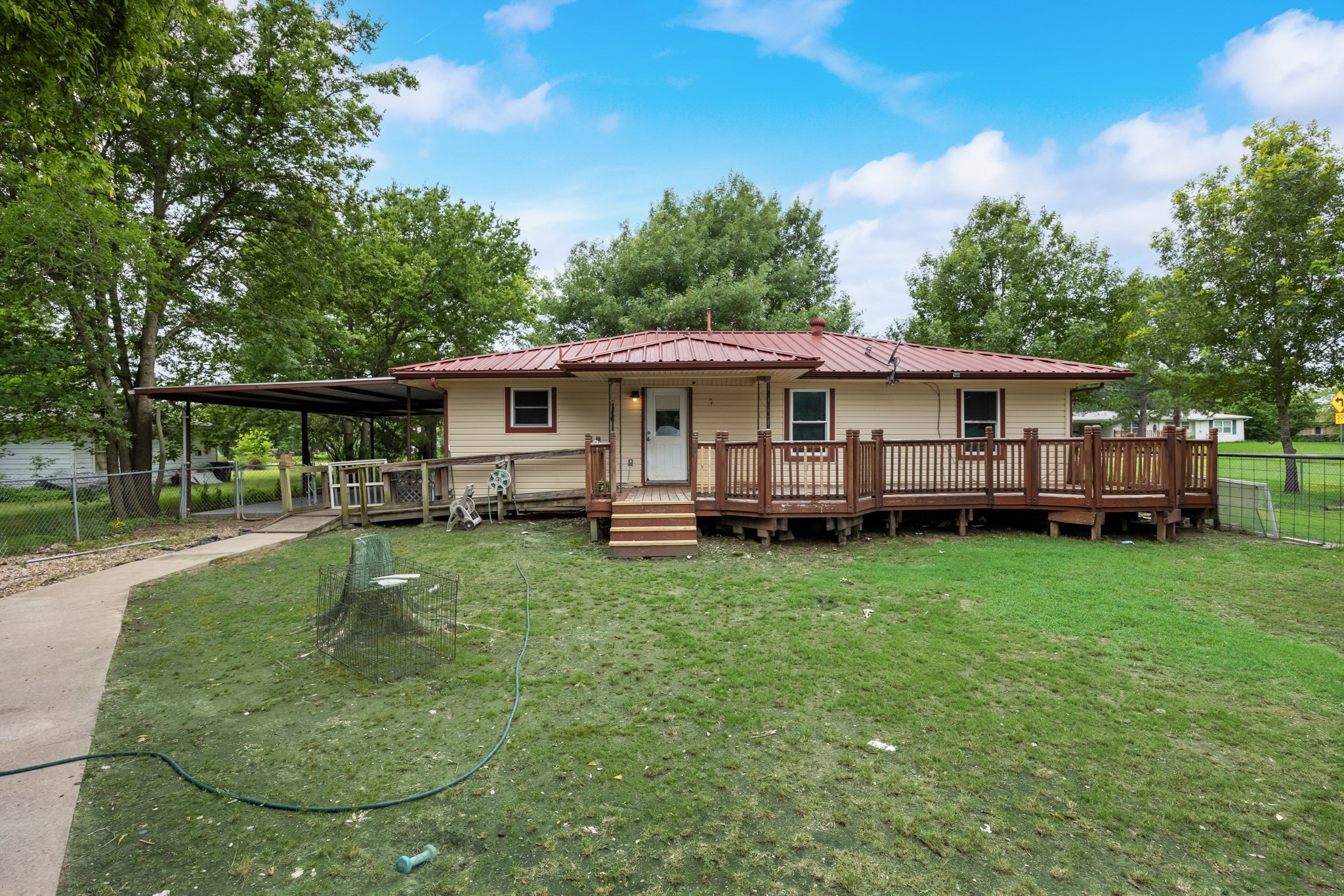 571 S 1st Street Point TX 75472