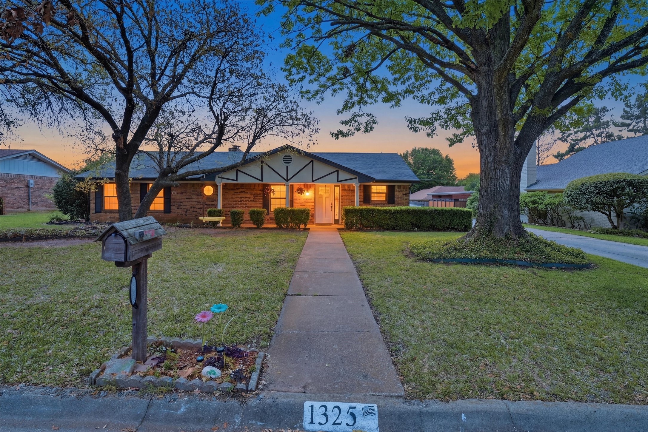 1325 Hemphill Drive Cleburne TX 76033
