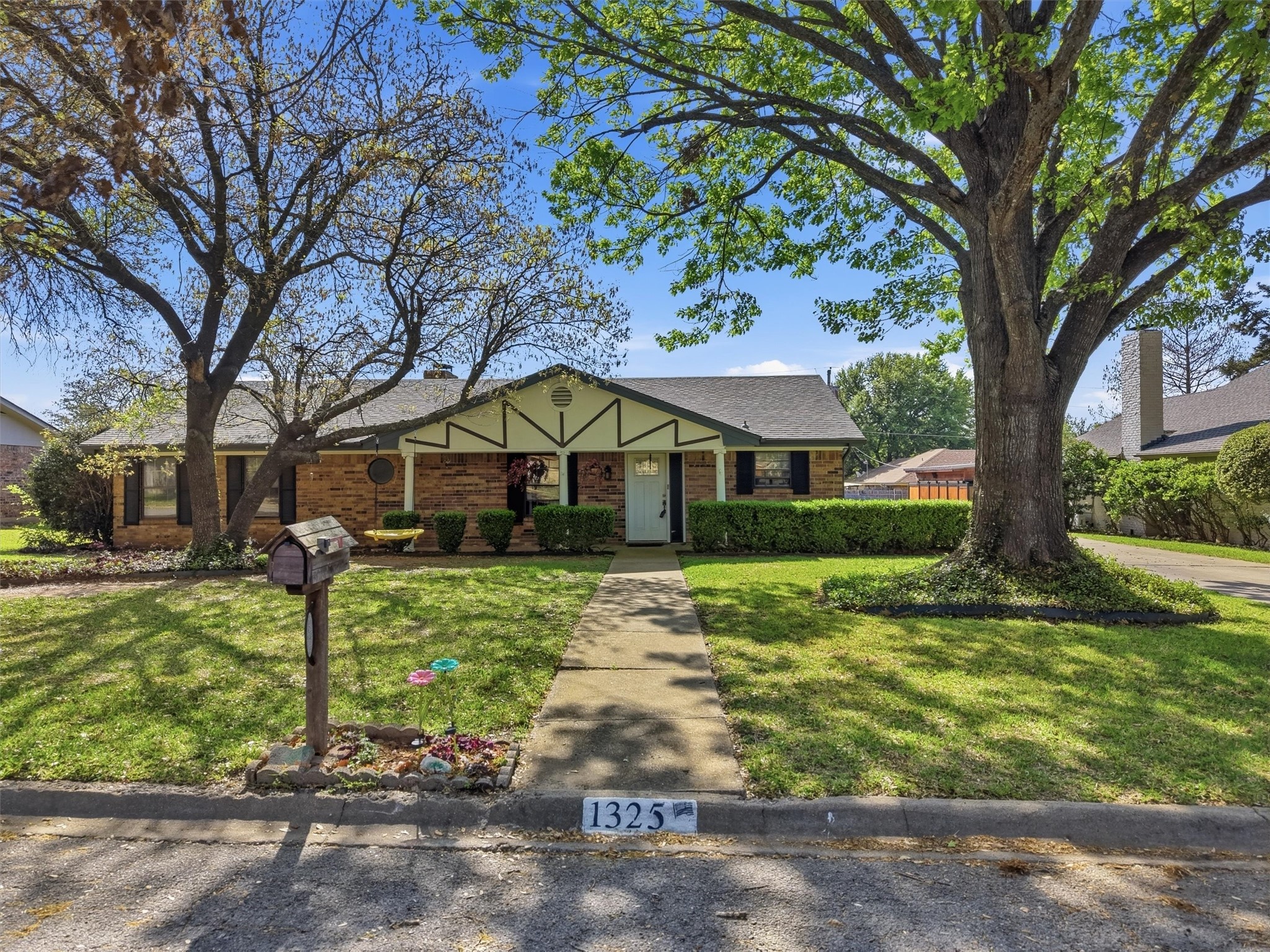 1325 Hemphill Drive Cleburne TX 76033