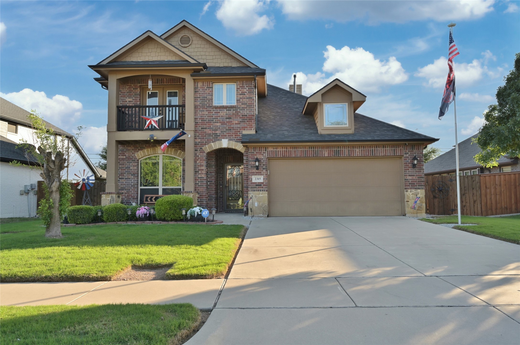 2315 Tawny Owl Road Grand Prairie TX 75052