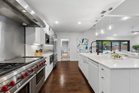 5709 Forest Lane Dallas TX 75230