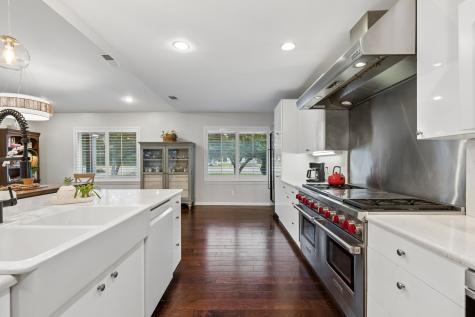 5709 Forest Lane Dallas TX 75230