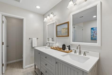 5709 Forest Lane Dallas TX 75230