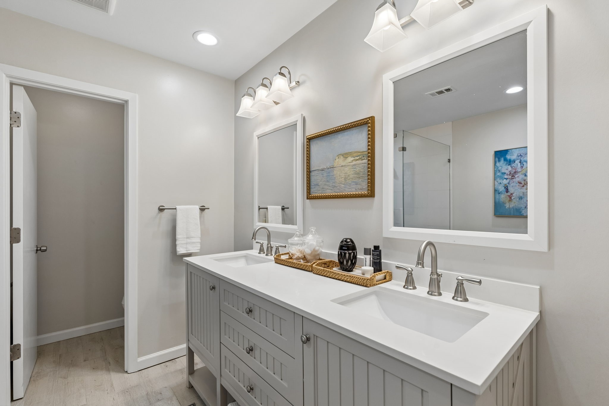 5709 Forest Lane Dallas TX 75230