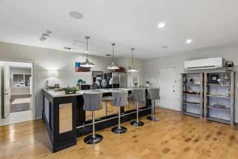 5709 Forest Lane Dallas TX 75230