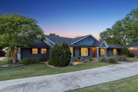 5709 Forest Lane Dallas TX 75230