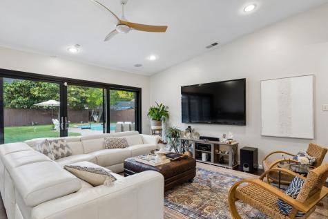 5709 Forest Lane Dallas TX 75230