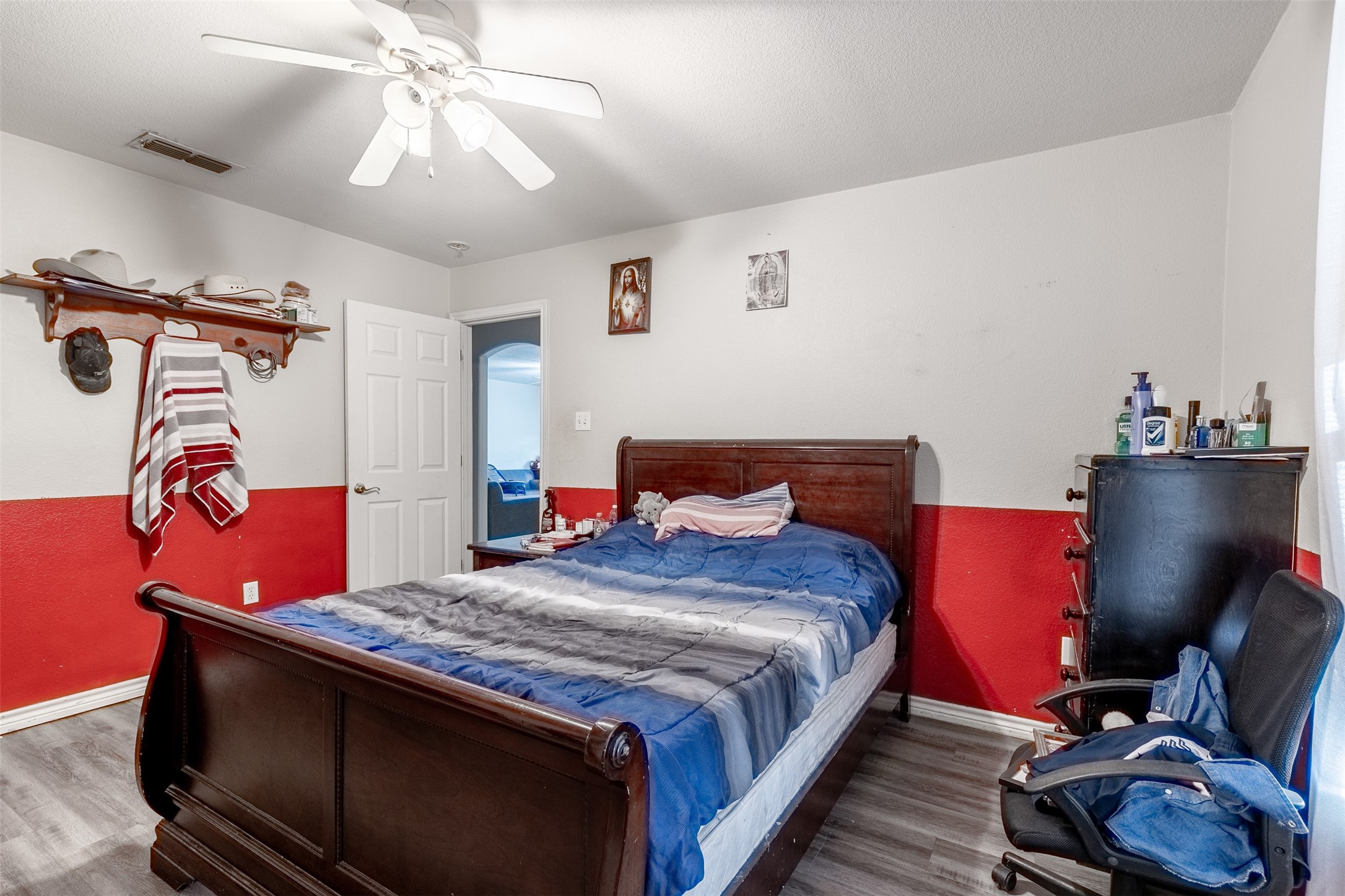 1909 E Alma Avenue Sherman TX 75090