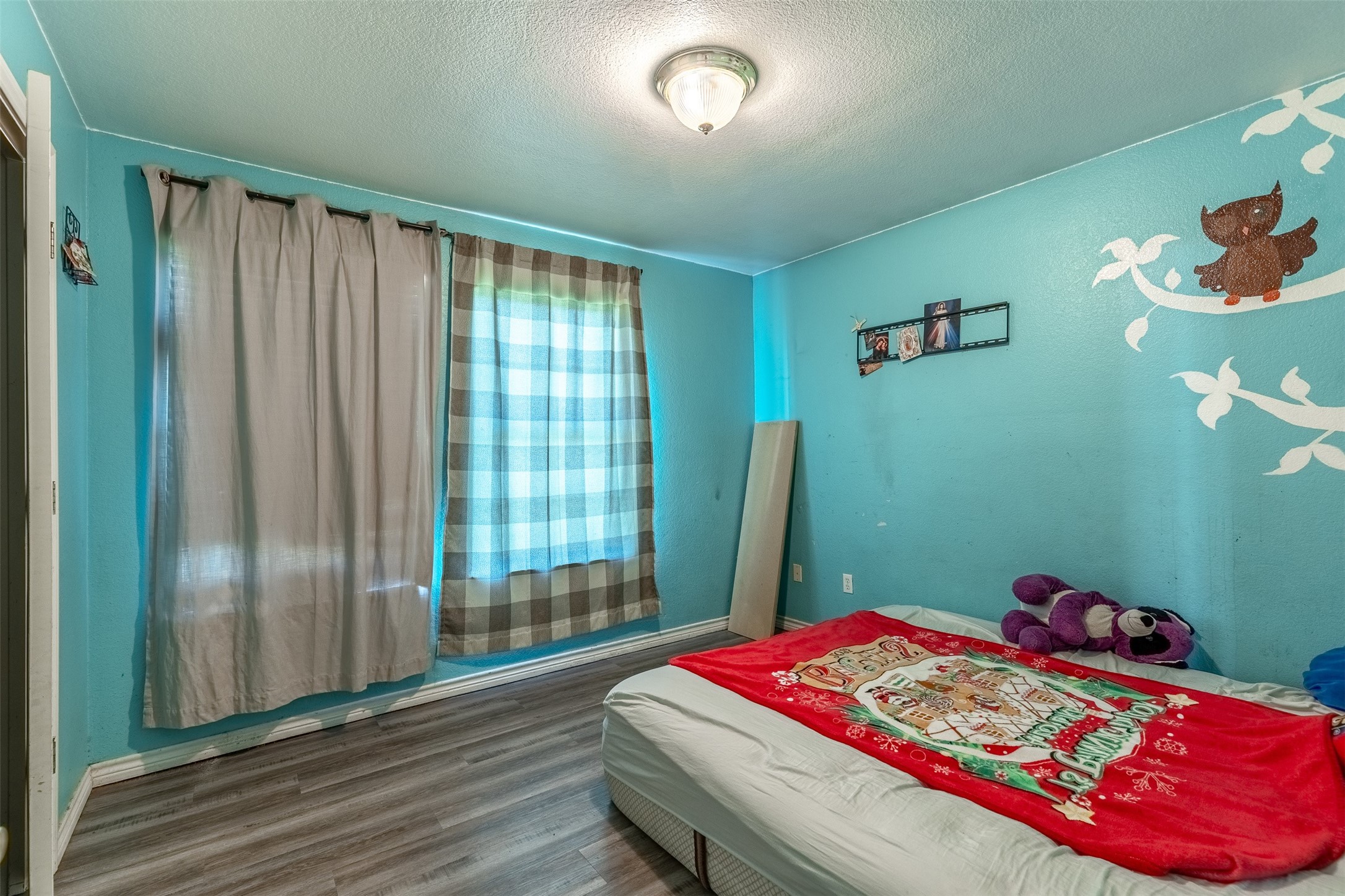 1909 E Alma Avenue Sherman TX 75090