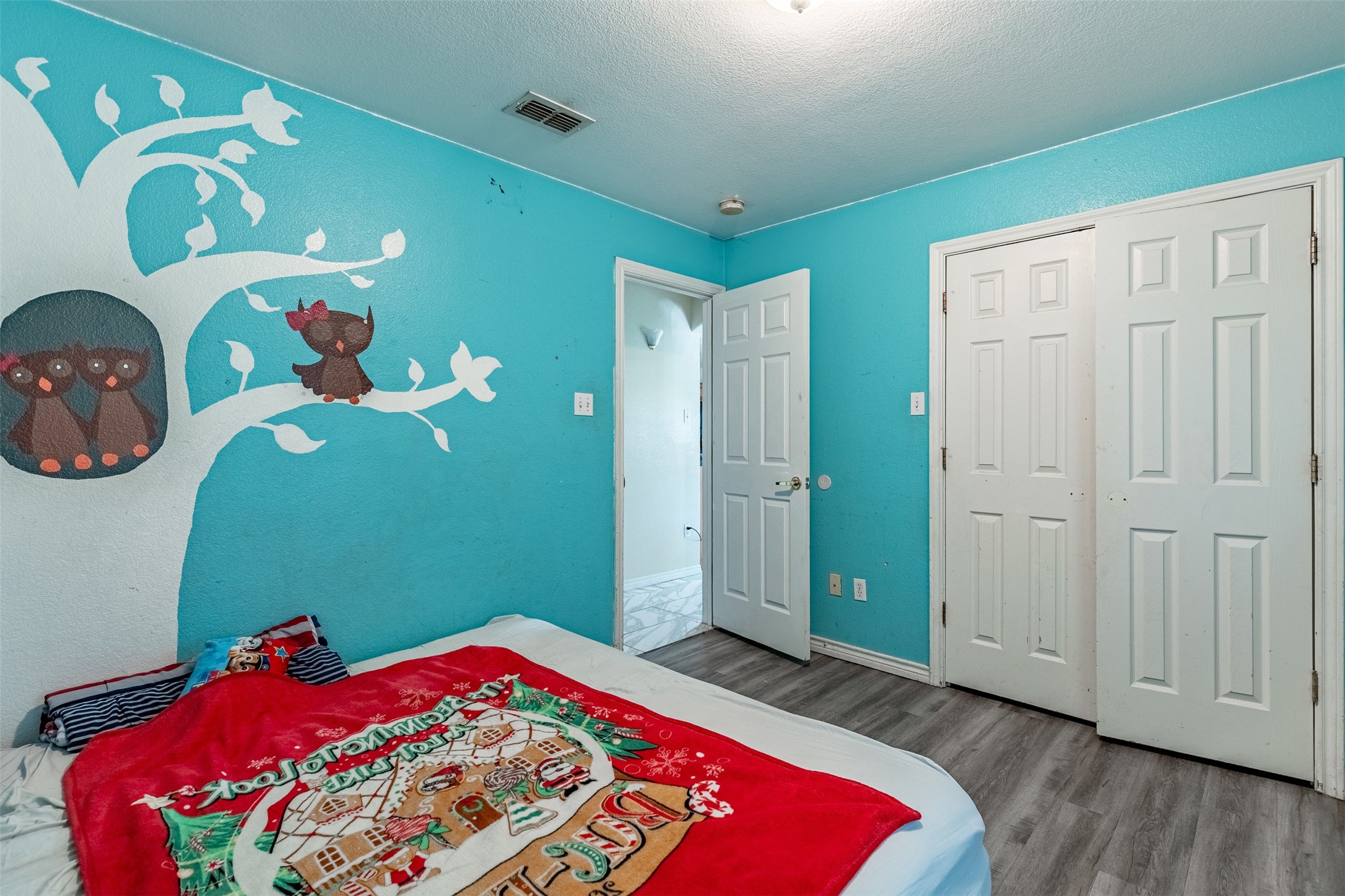1909 E Alma Avenue Sherman TX 75090