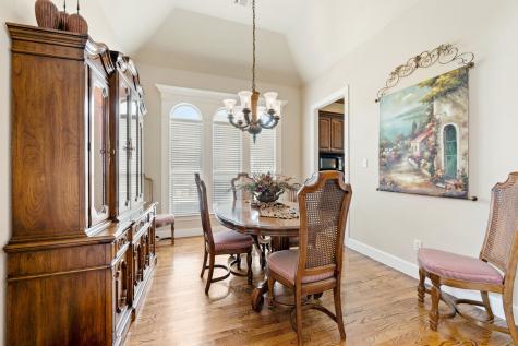 7921 Shady Oaks Drive North Richland Hills TX 76182