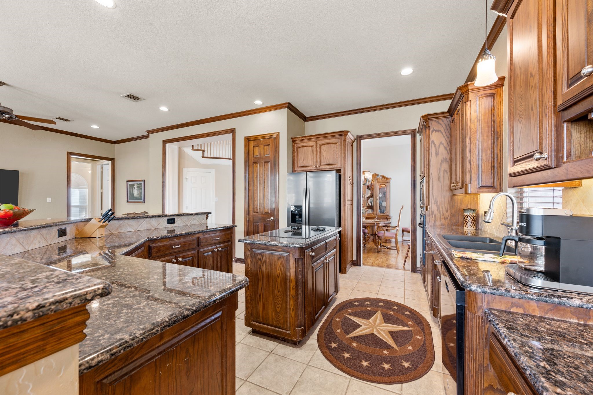 7921 Shady Oaks Drive North Richland Hills TX 76182