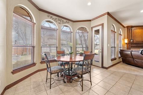 7921 Shady Oaks Drive North Richland Hills TX 76182