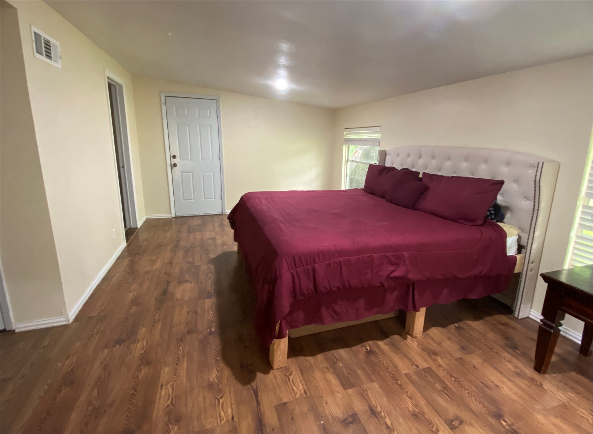 152 County Road 4871 Newark TX 76071
