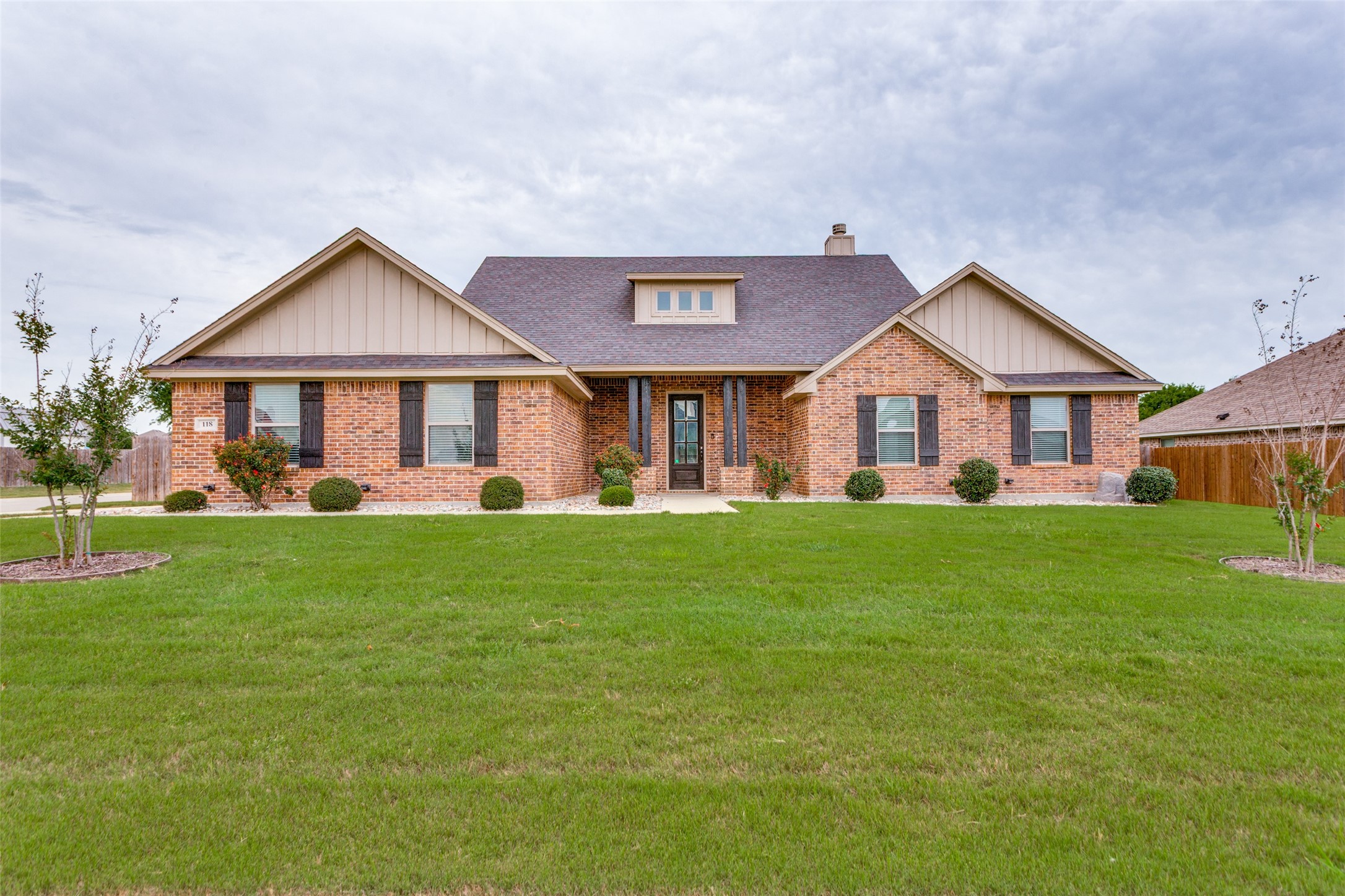 118 Treys Way Godley TX 76044