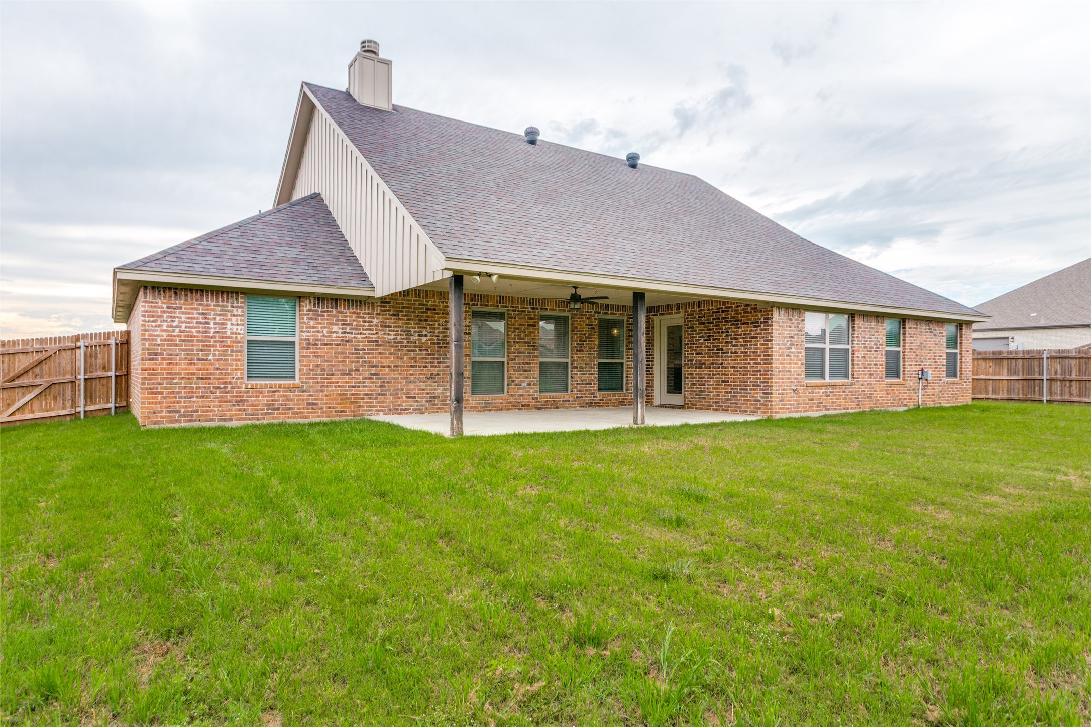 118 Treys Way Godley TX 76044