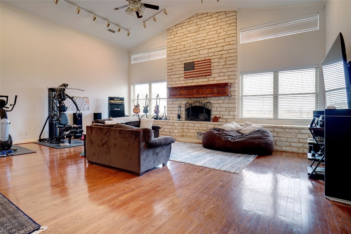 2051 Goshen Road Springtown TX 76082