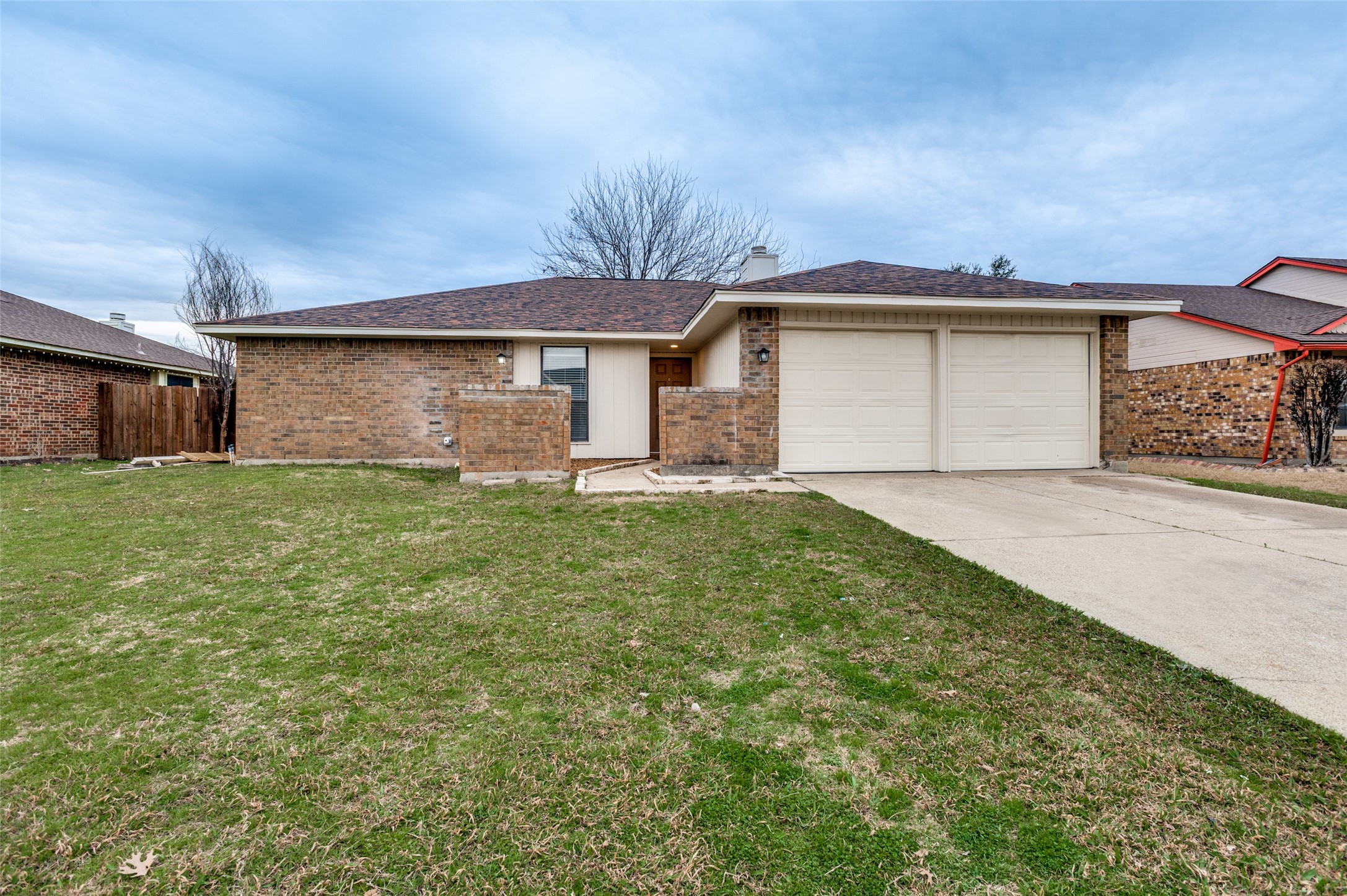 2673 Carrington Lane Grand Prairie TX 75052