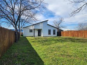 2121 S Edgewood Terrace Fort Worth TX 76105