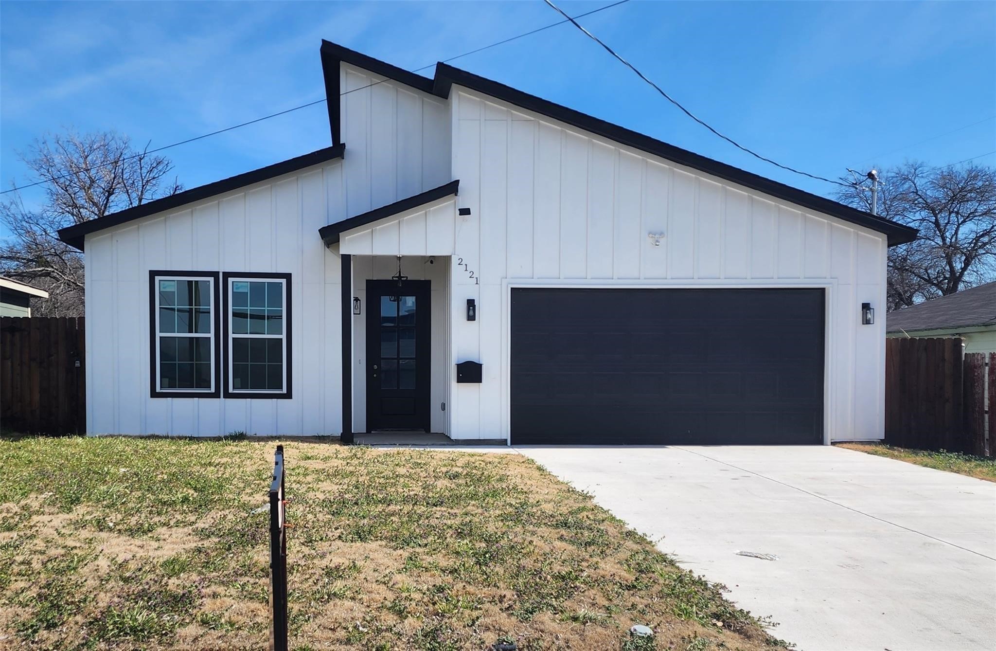 2121 S Edgewood Terrace Fort Worth TX 76105