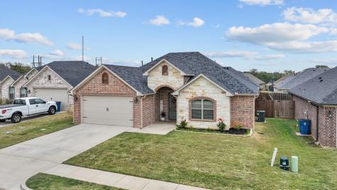 213 Patience Avenue Lindale TX 75771