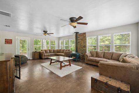 1987 County Road 3234 Quitman TX 75783