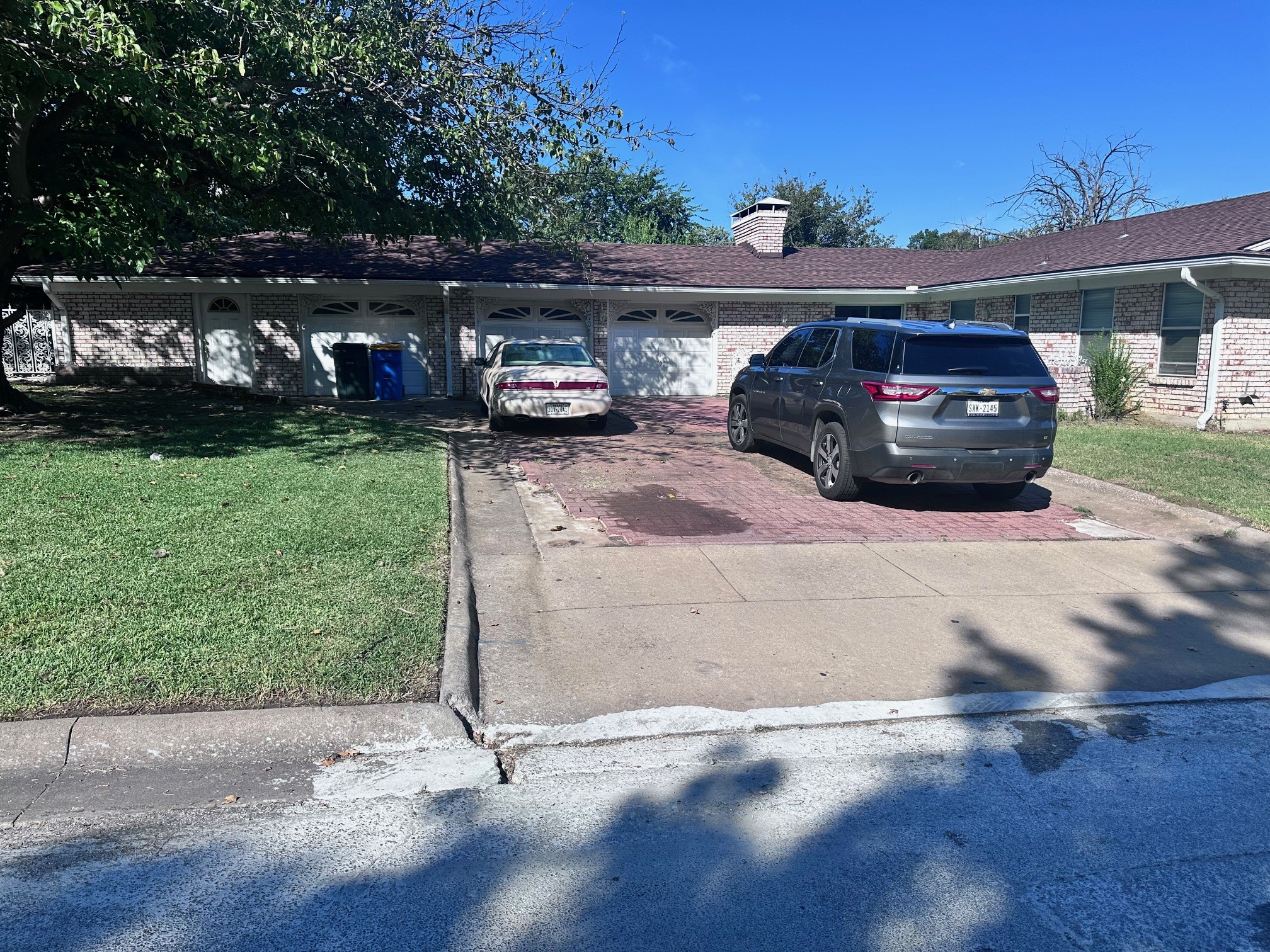 1700 W Belden Street Sherman TX 75092