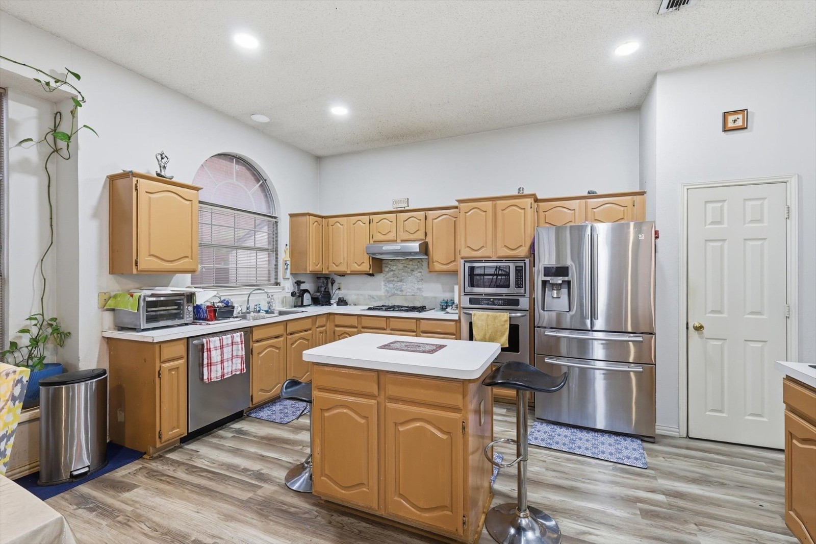 1437 Burlington Drive Plano TX 75025