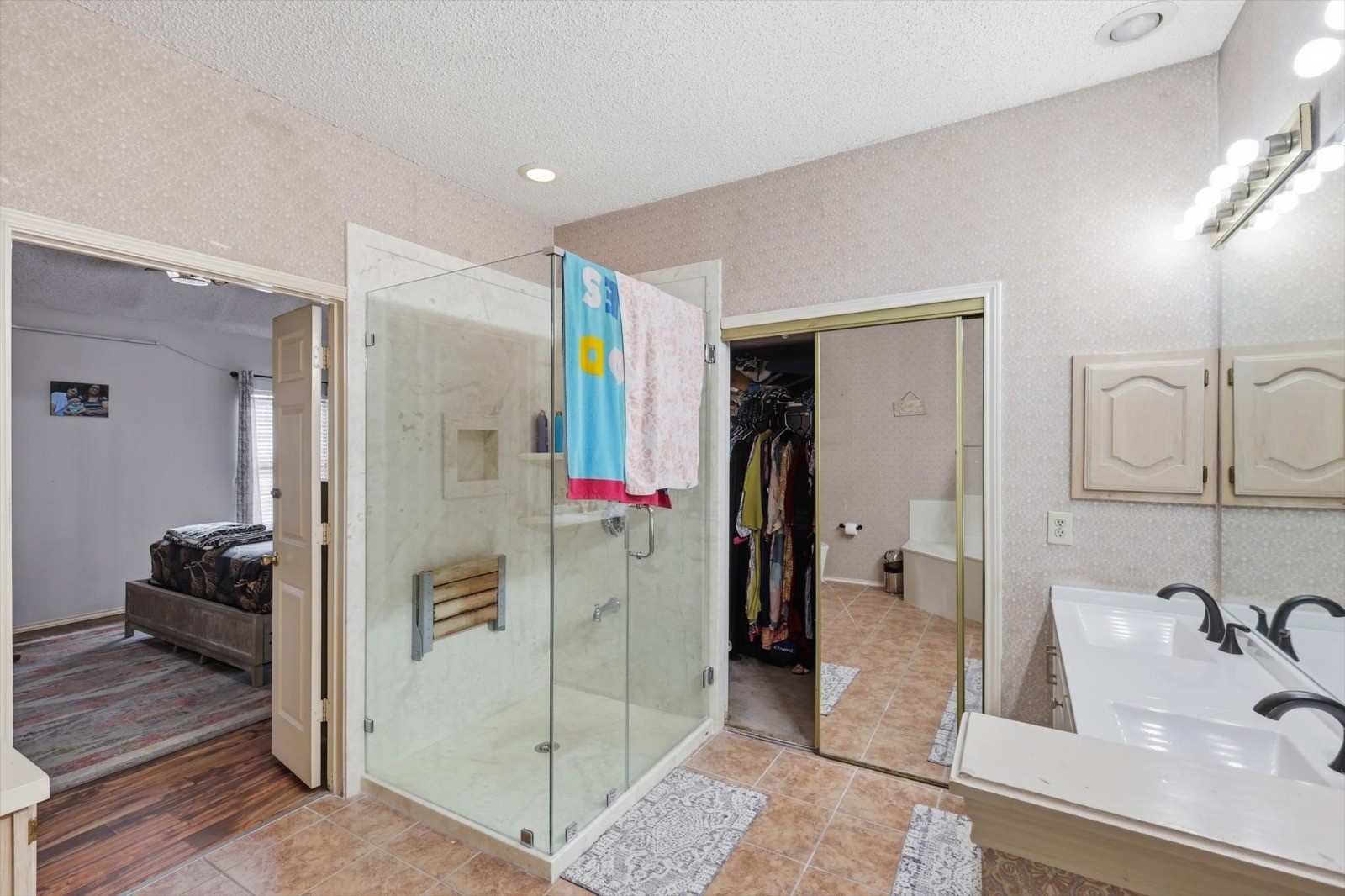 1437 Burlington Drive Plano TX 75025