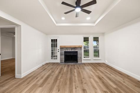 2403 Beverly Hills Lane Mesquite TX 75150
