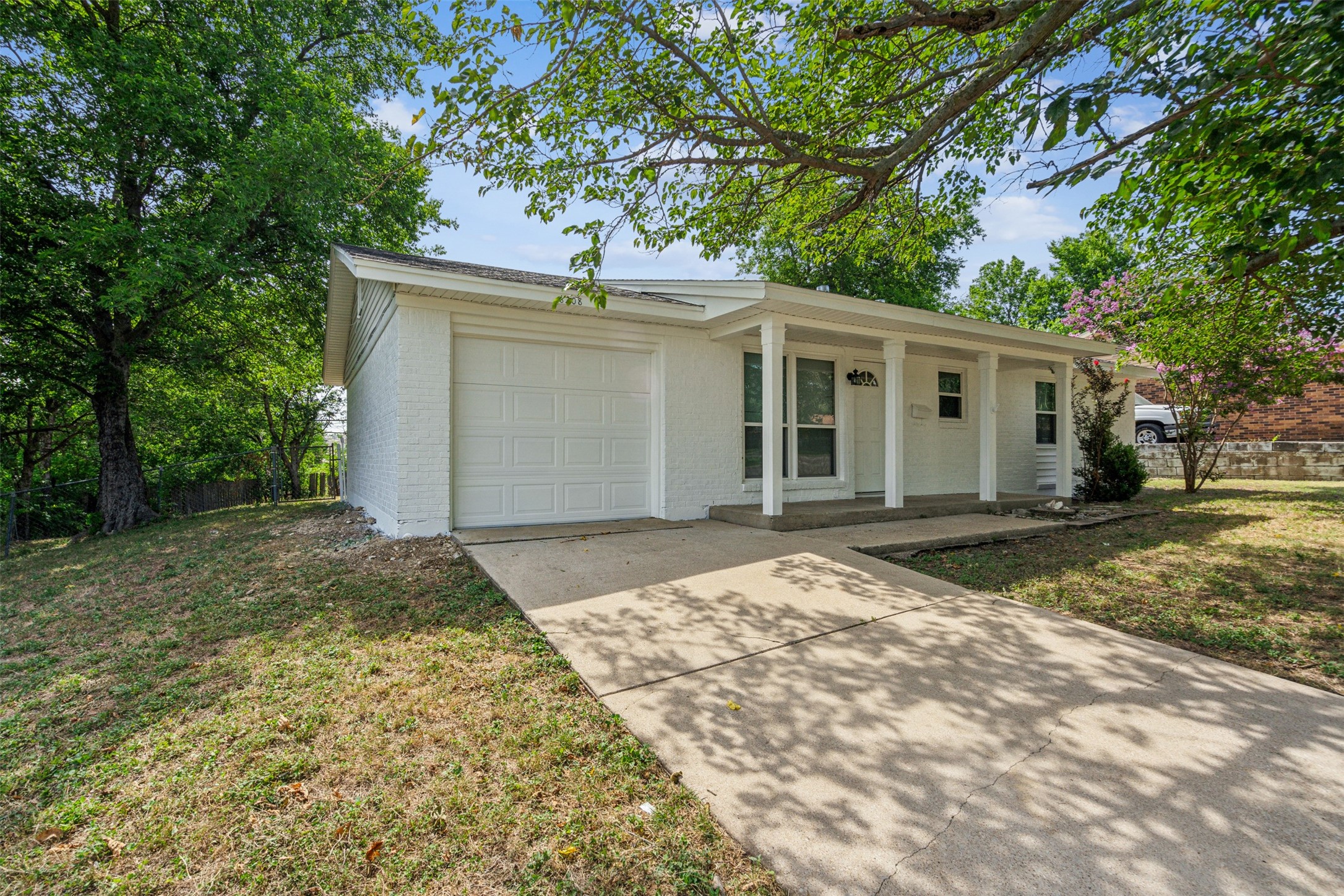 6208 Loydhill Lane Fort Worth TX 76135
