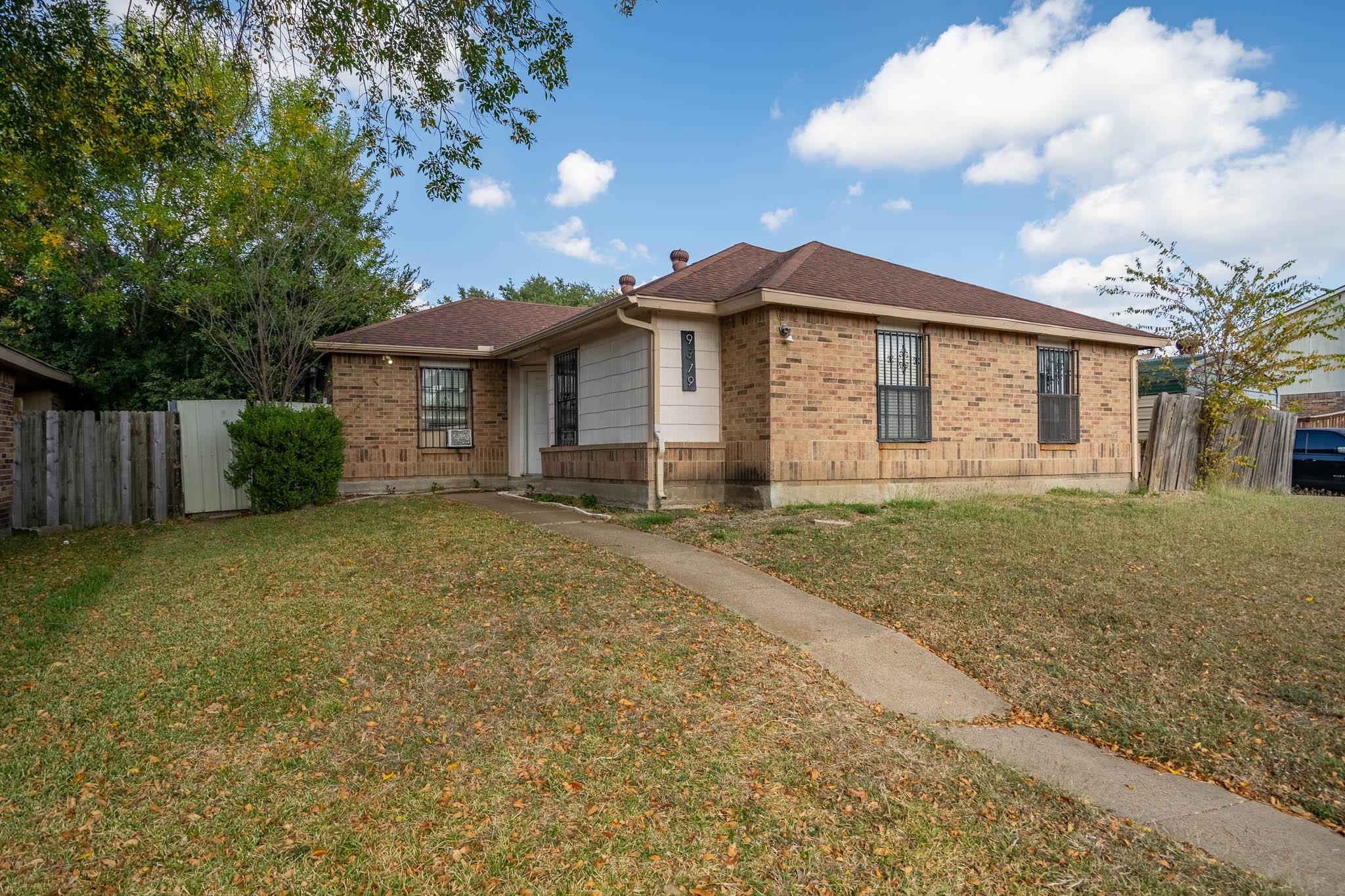 9319 Rutherglen Drive Dallas TX 75227