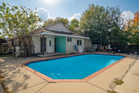 9319 Rutherglen Drive Dallas TX 75227