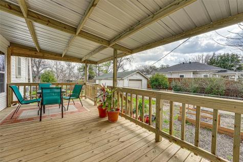 1515 Caddo Street Commerce TX 75428