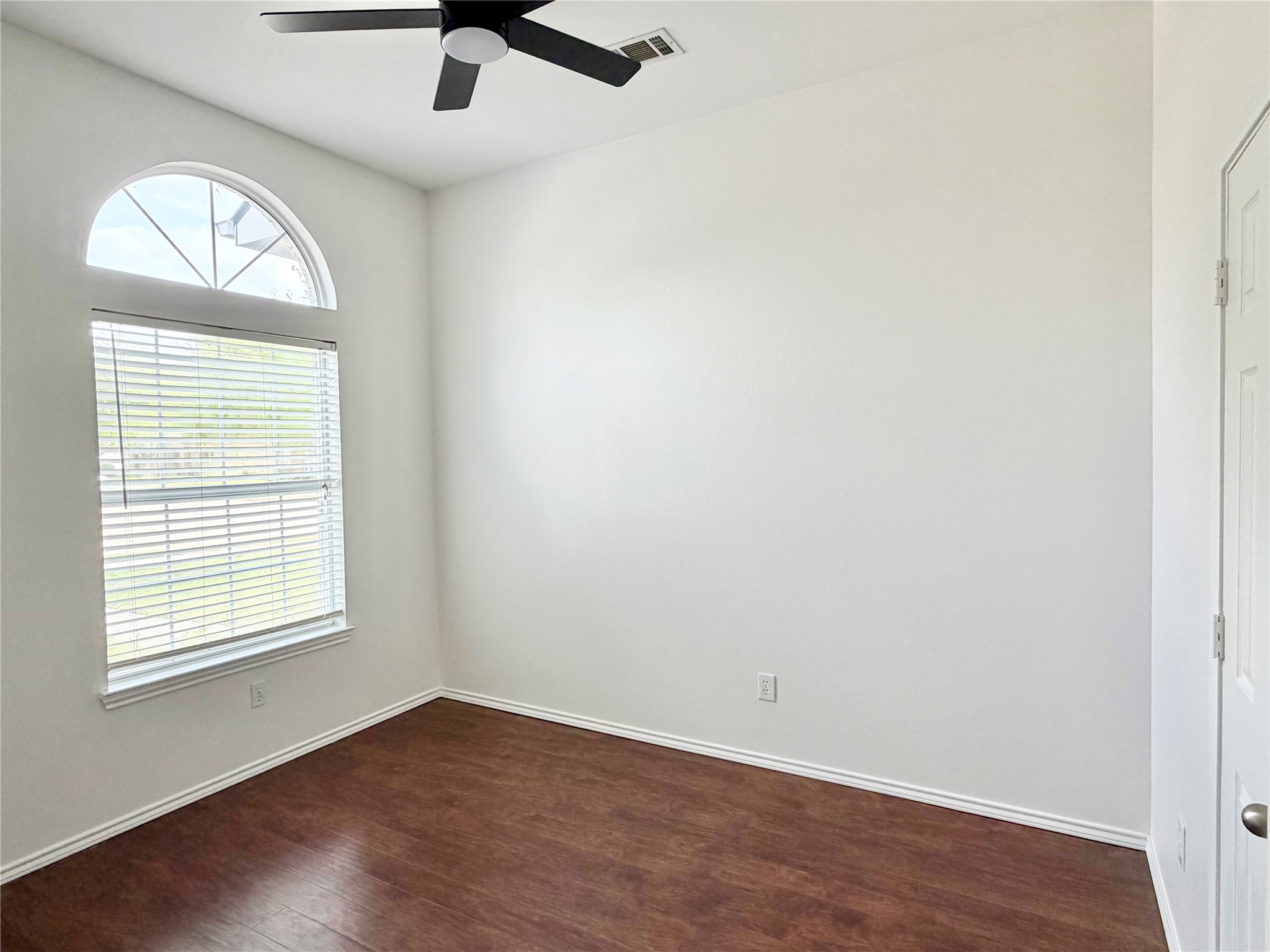 609 W Oak Street Wylie TX 75098
