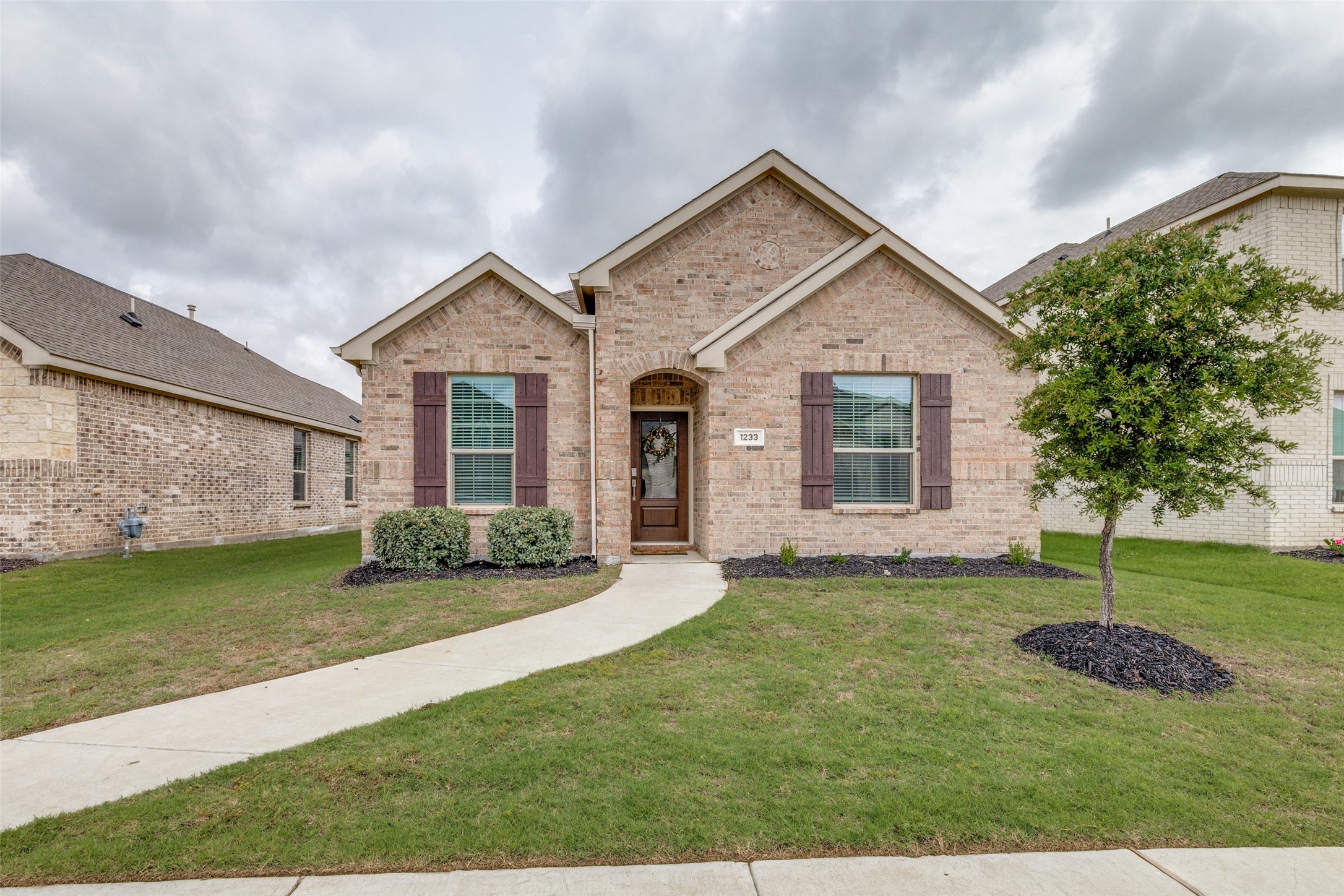 1233 Western Yarrow Avenue Justin TX 76247