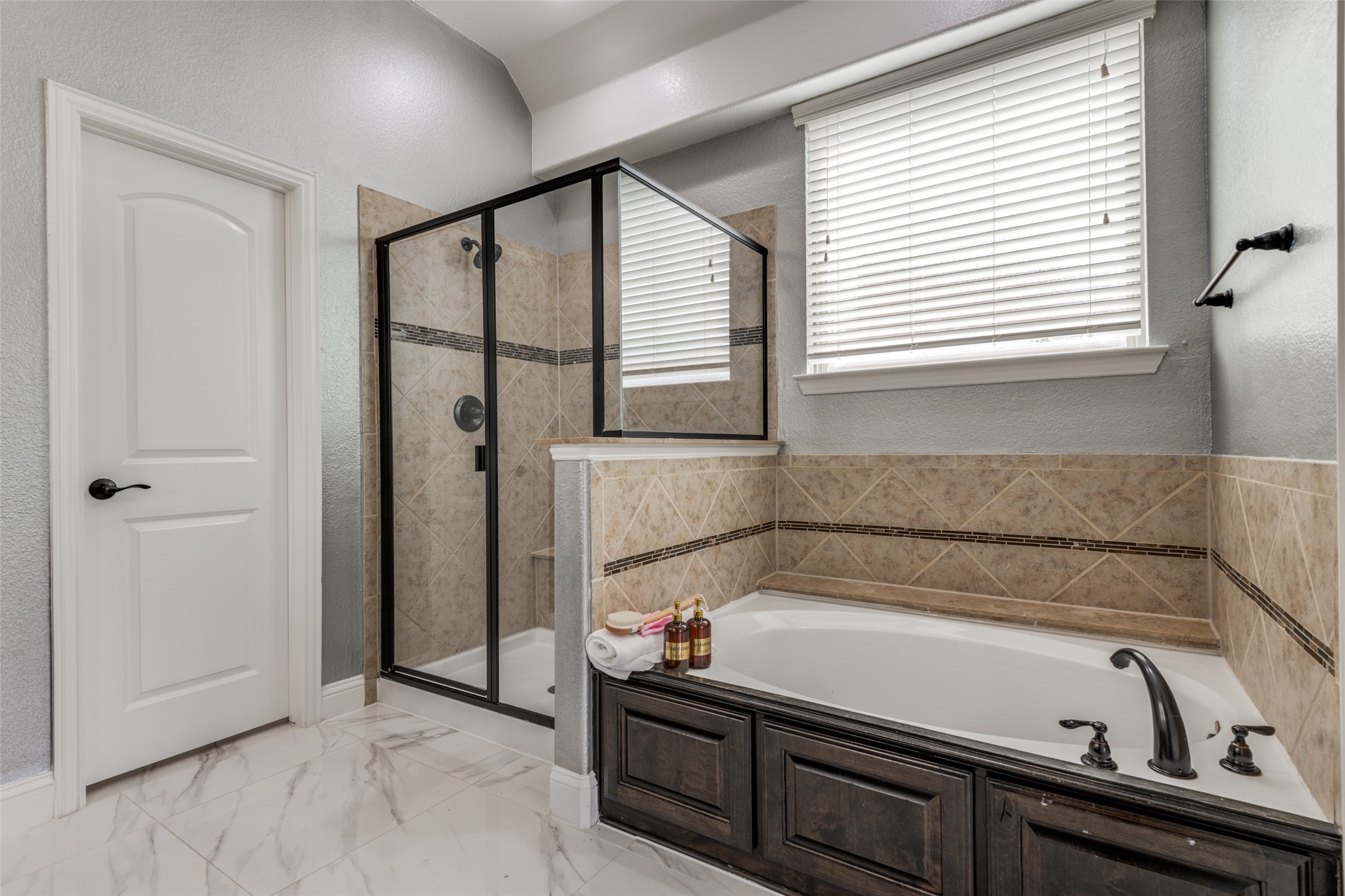 1114 Leafy Glade Road Forney TX 75126