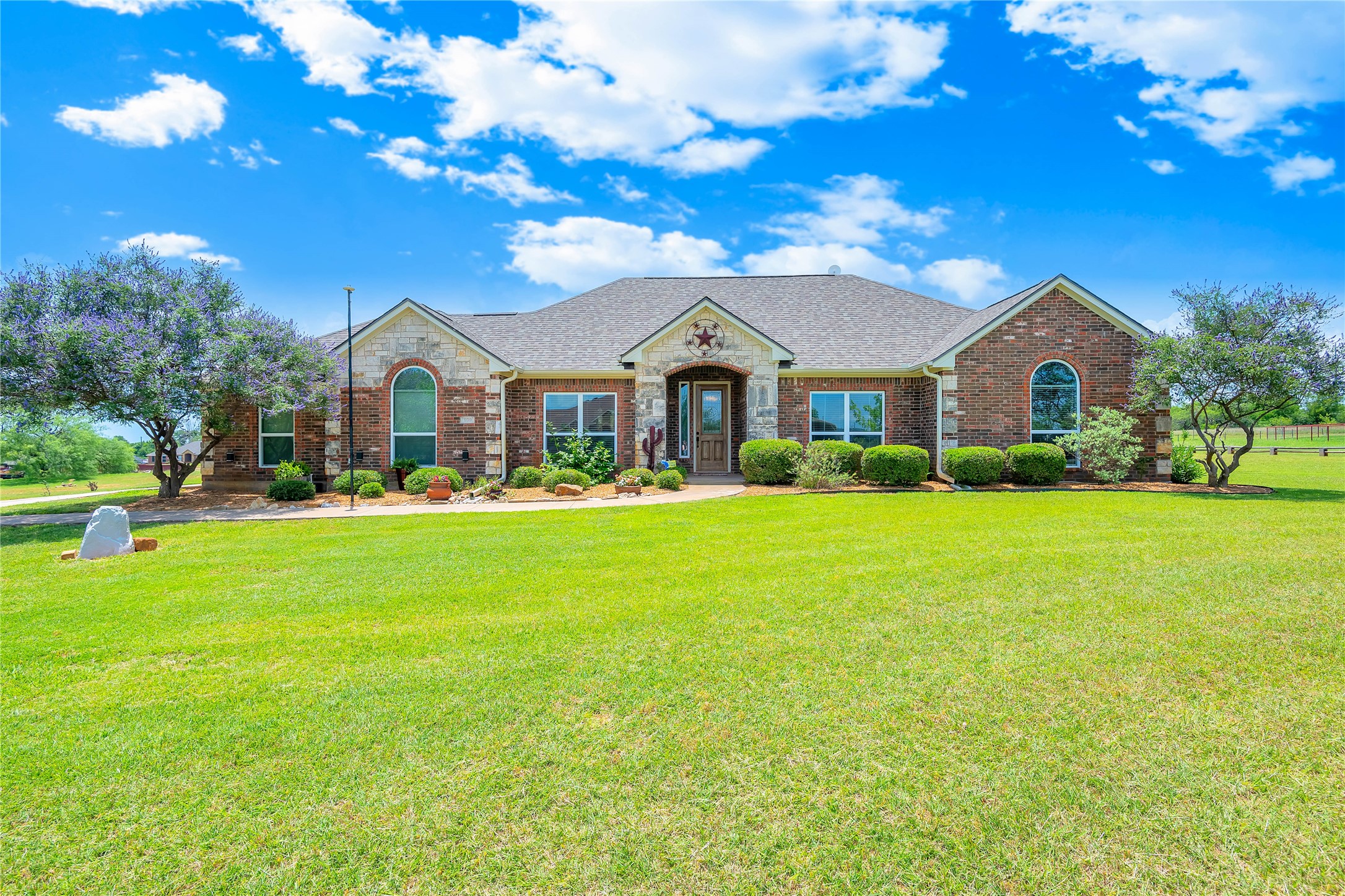 109 Falcons Eye Court Weatherford TX 76087