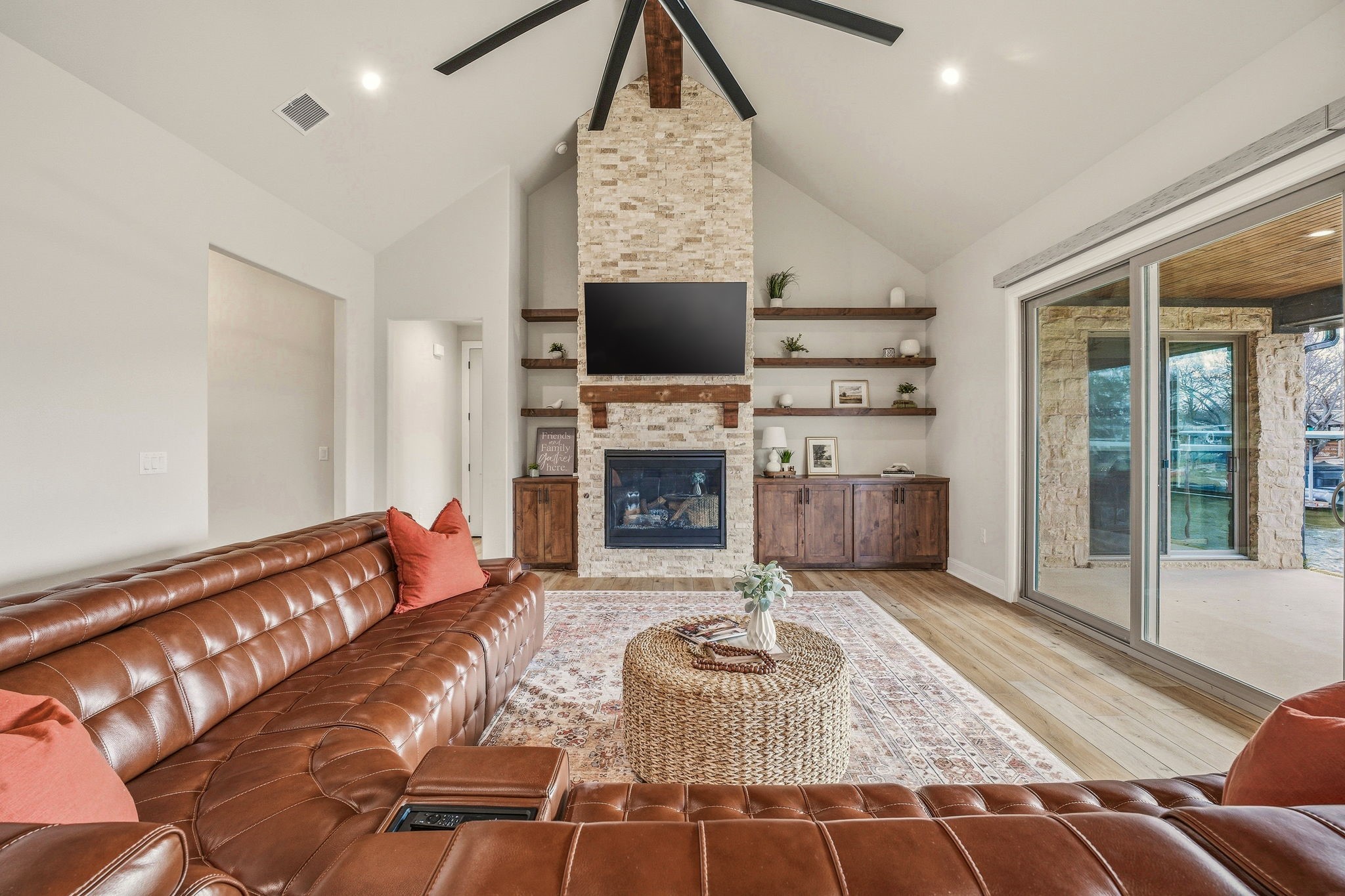 3420 Samoan Court Granbury TX 76048