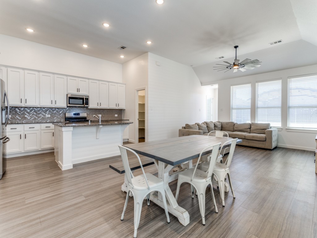 1316 Friesian Lane Aubrey TX 76227