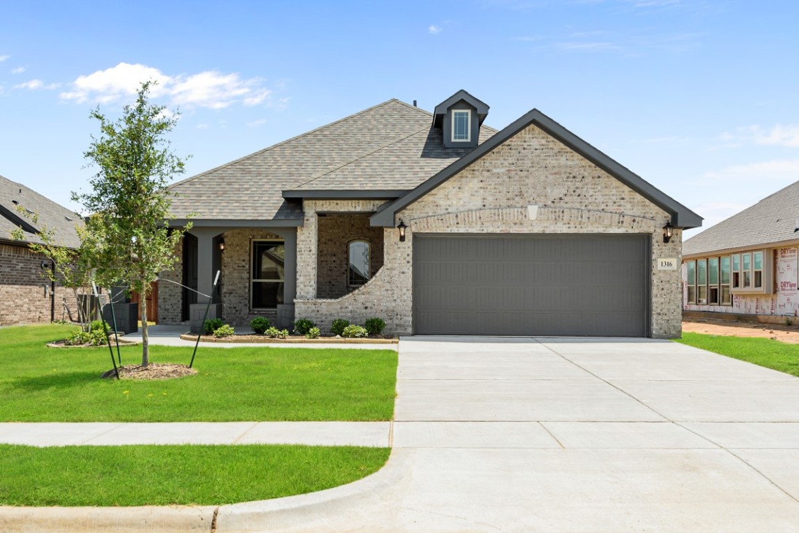 1316 Elk Ridge Drive Crowley TX 76036