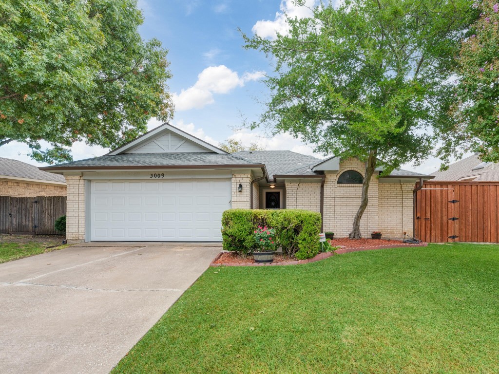3009 Big Oaks Drive Garland TX 75044