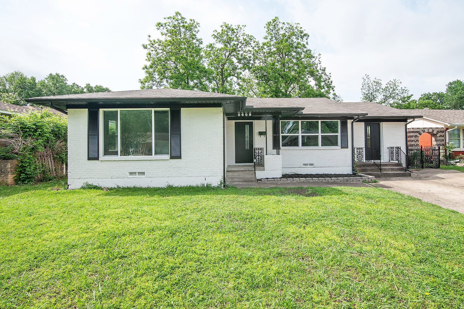 2608 Lockhart Avenue Dallas TX 75228
