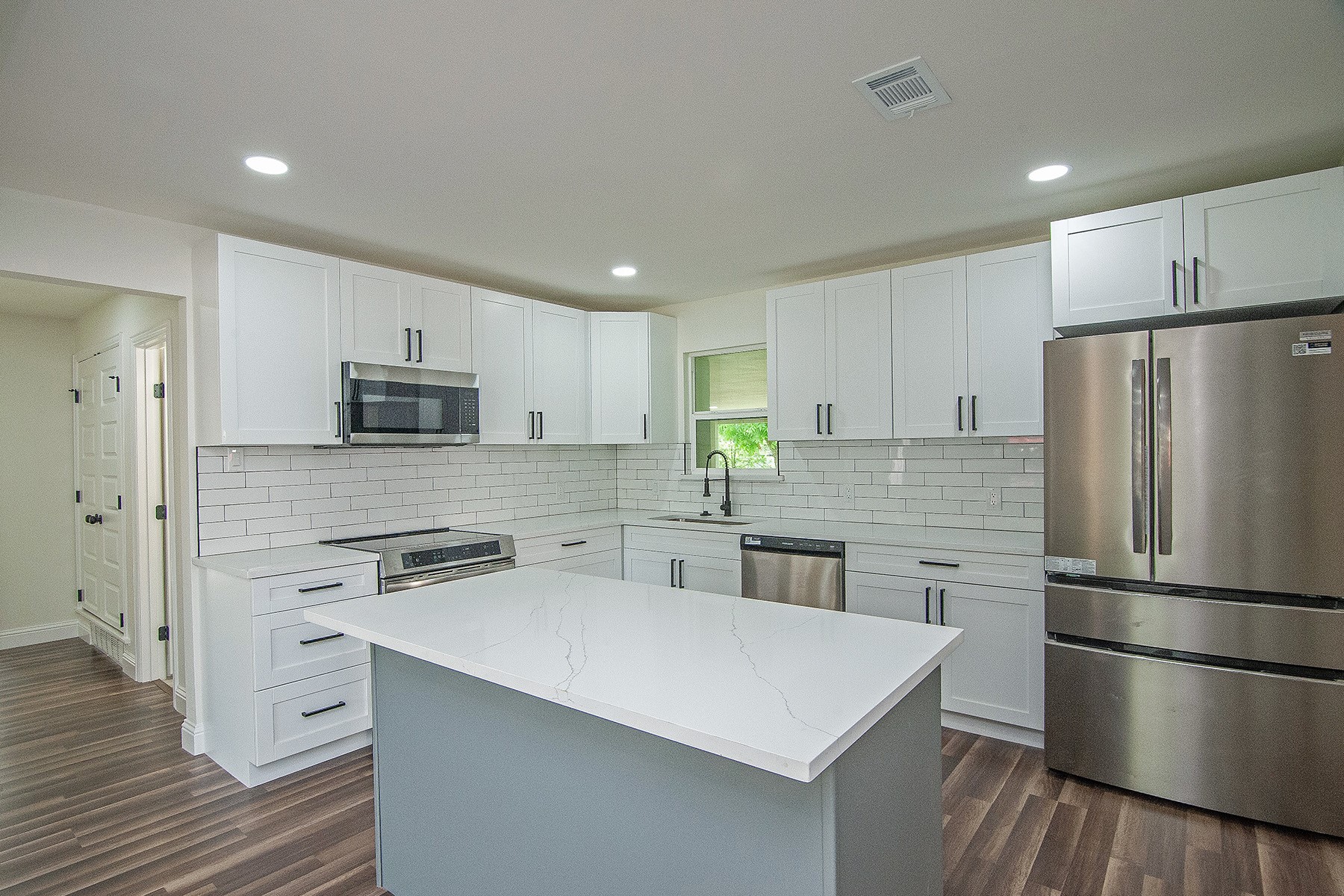 2608 Lockhart Avenue Dallas TX 75228