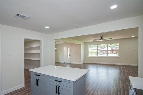 2608 Lockhart Avenue Dallas TX 75228