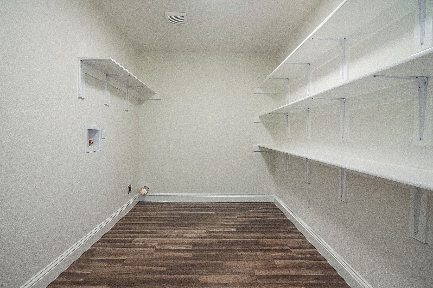 2608 Lockhart Avenue Dallas TX 75228