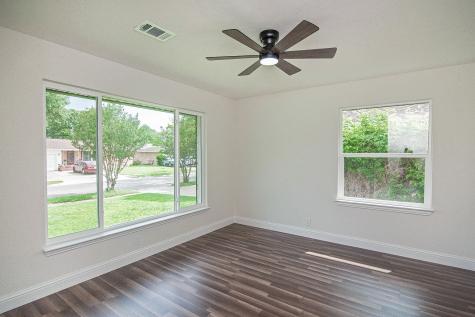 2608 Lockhart Avenue Dallas TX 75228