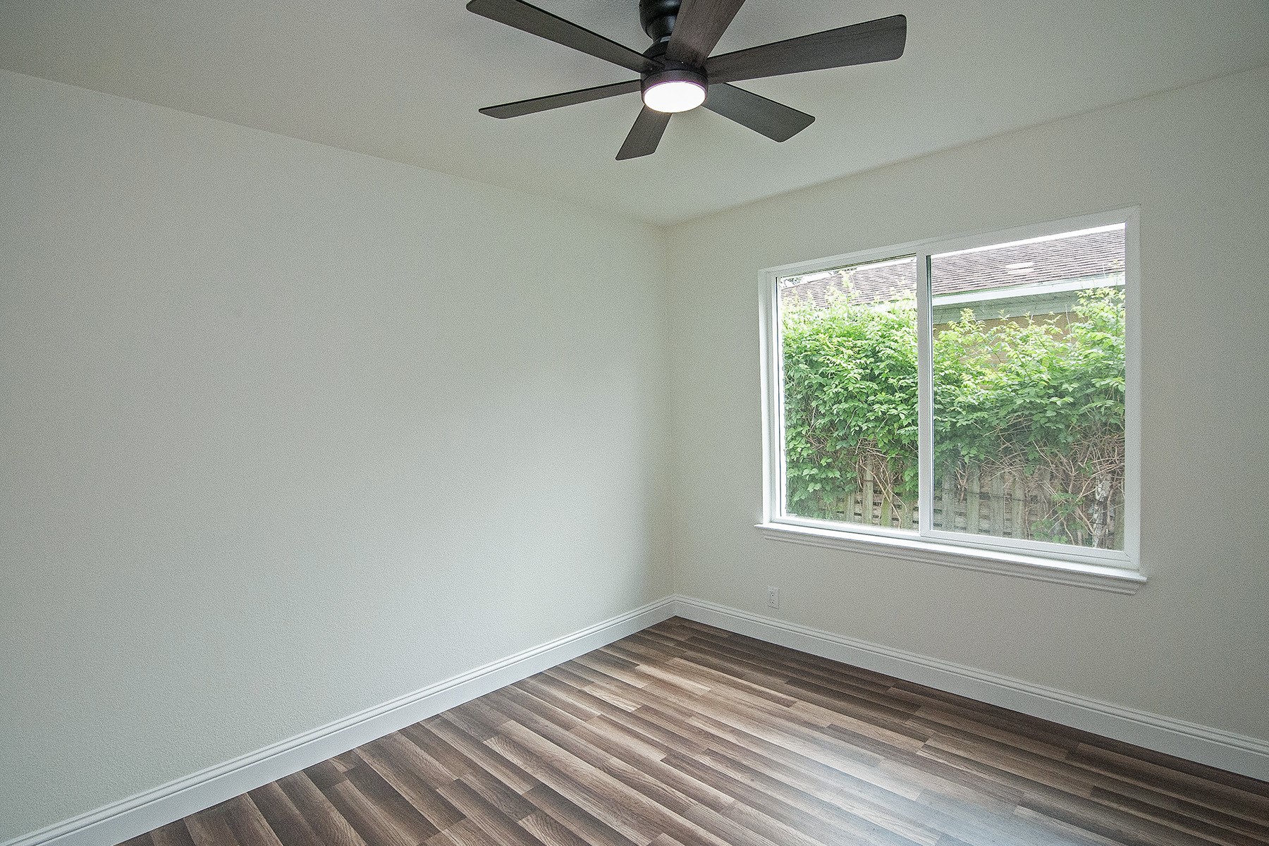 2608 Lockhart Avenue Dallas TX 75228