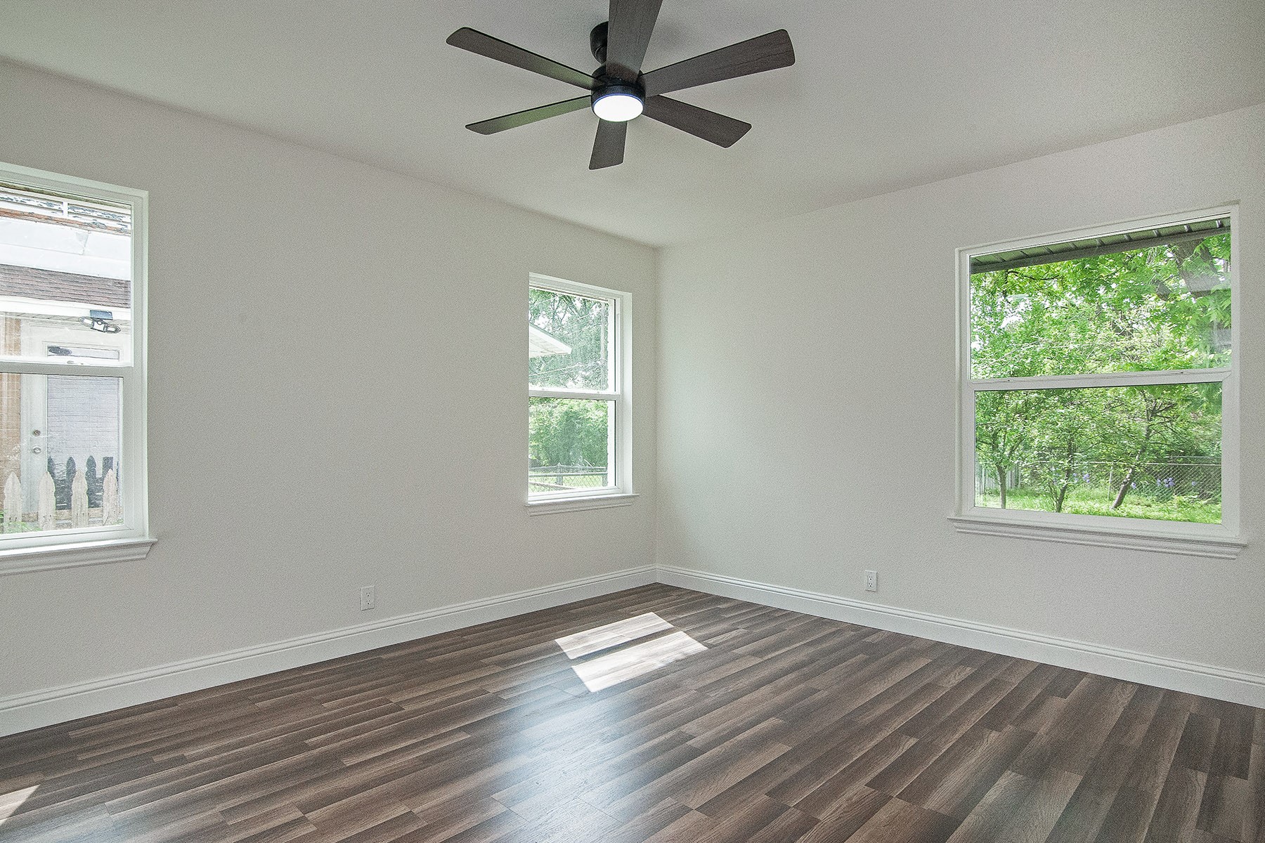 2608 Lockhart Avenue Dallas TX 75228